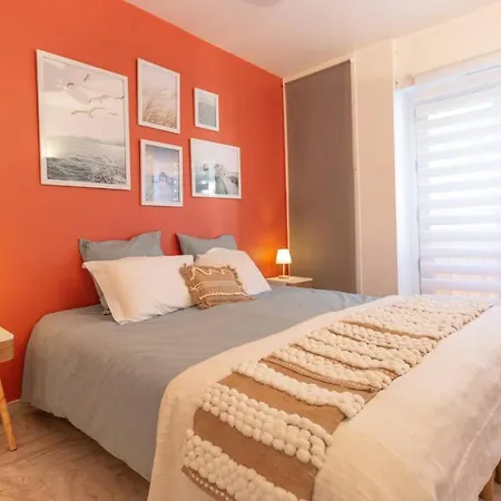 Apartment Maxbnb - Mourillon - 90m De La - T2 45m2 - Parking Public Gratuit 800m-1300 Places